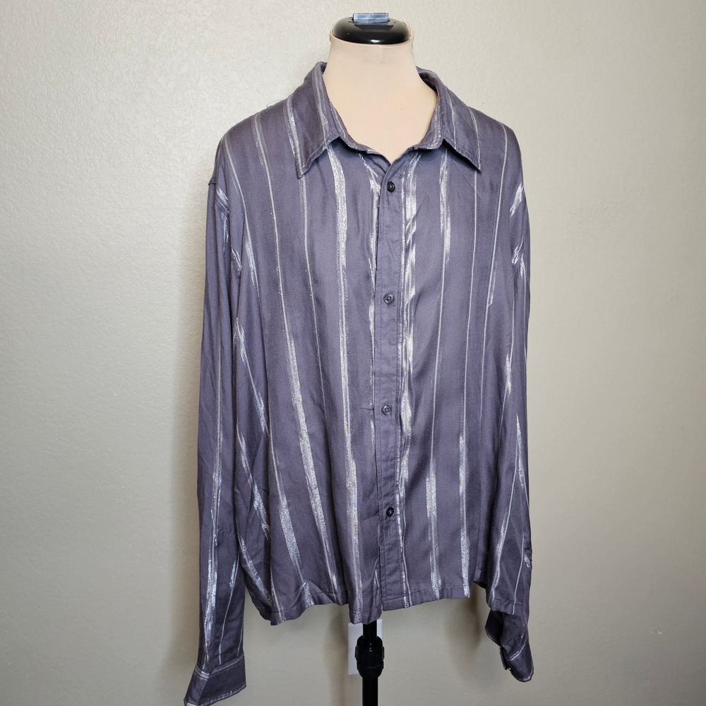 Urban‎ Outfitters Gray Silver Metallic Striped Button Down Shirt Womens Large